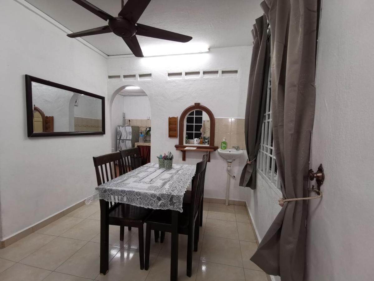 Sri Makmur Pontian Homestay Pontian Besar ภายนอก รูปภาพ